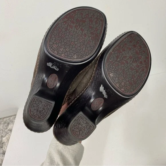 Sofft leather suede slip on heeled mules Minimalist, capsule wardrobe - Picture 4 of 6